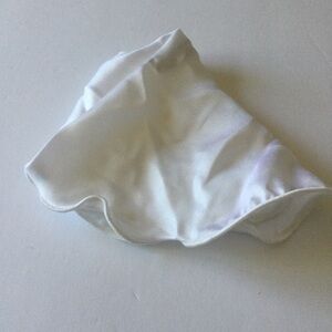 EDWARD ARMAH SILK ROUND POCKET CIRCLE SQUARE WHITE NWOT